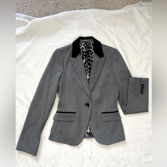 Express Suit Jacket - Picture 1 of 3